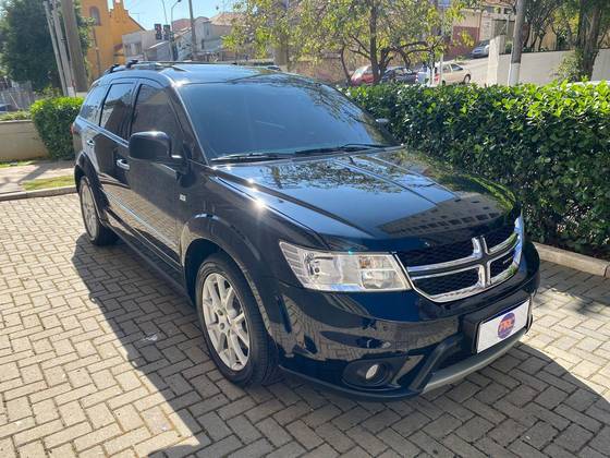 DODGE JOURNEY 3.6 RT V6 GASOLINA 4P AUTOMÁTICO DODGE JOURNEY 3.6 RT V6 GASOLINA 4P AUTOMÁTICO